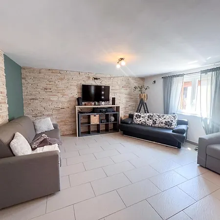 Mediterranean With Pool Apartment Vanganel